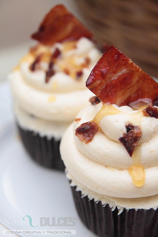 No solo dulces – cupcakes chocolate bacon buttercream de miel