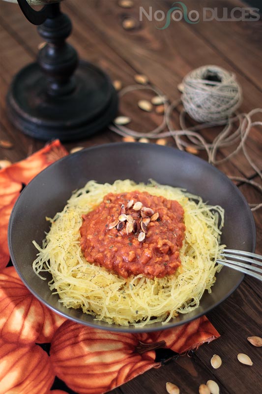 Espaguetis veganos de calabaza y boloñesa | No solo dulces
